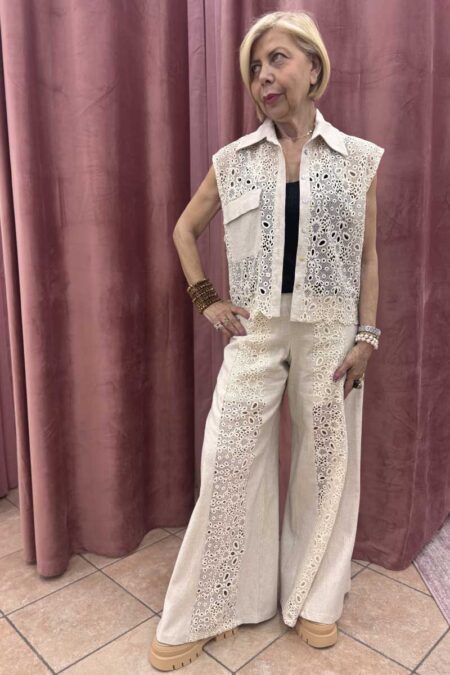 Completo lino pizzo vaniglia elegante