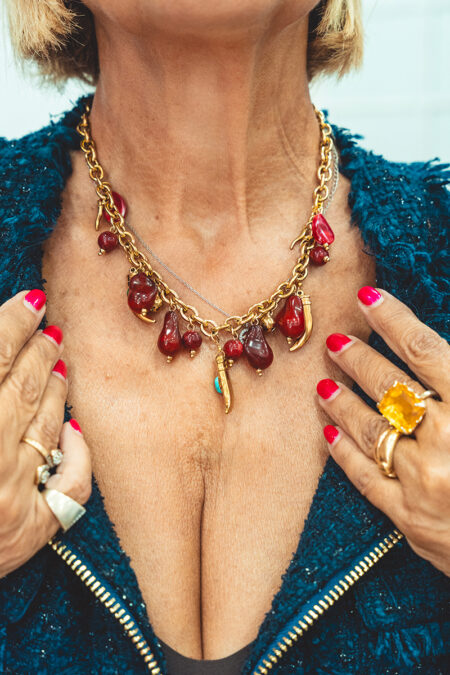 Collana Almala con pietre dure e pendenti a corno