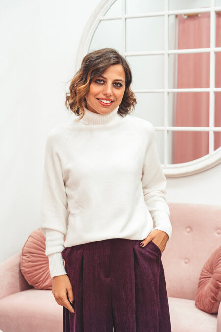 Maglia bianca a collo alto